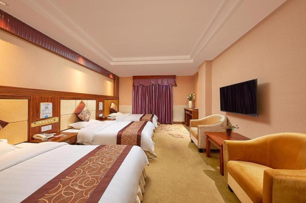 Airport Liwan Hotel Guangzhou Exterior photo